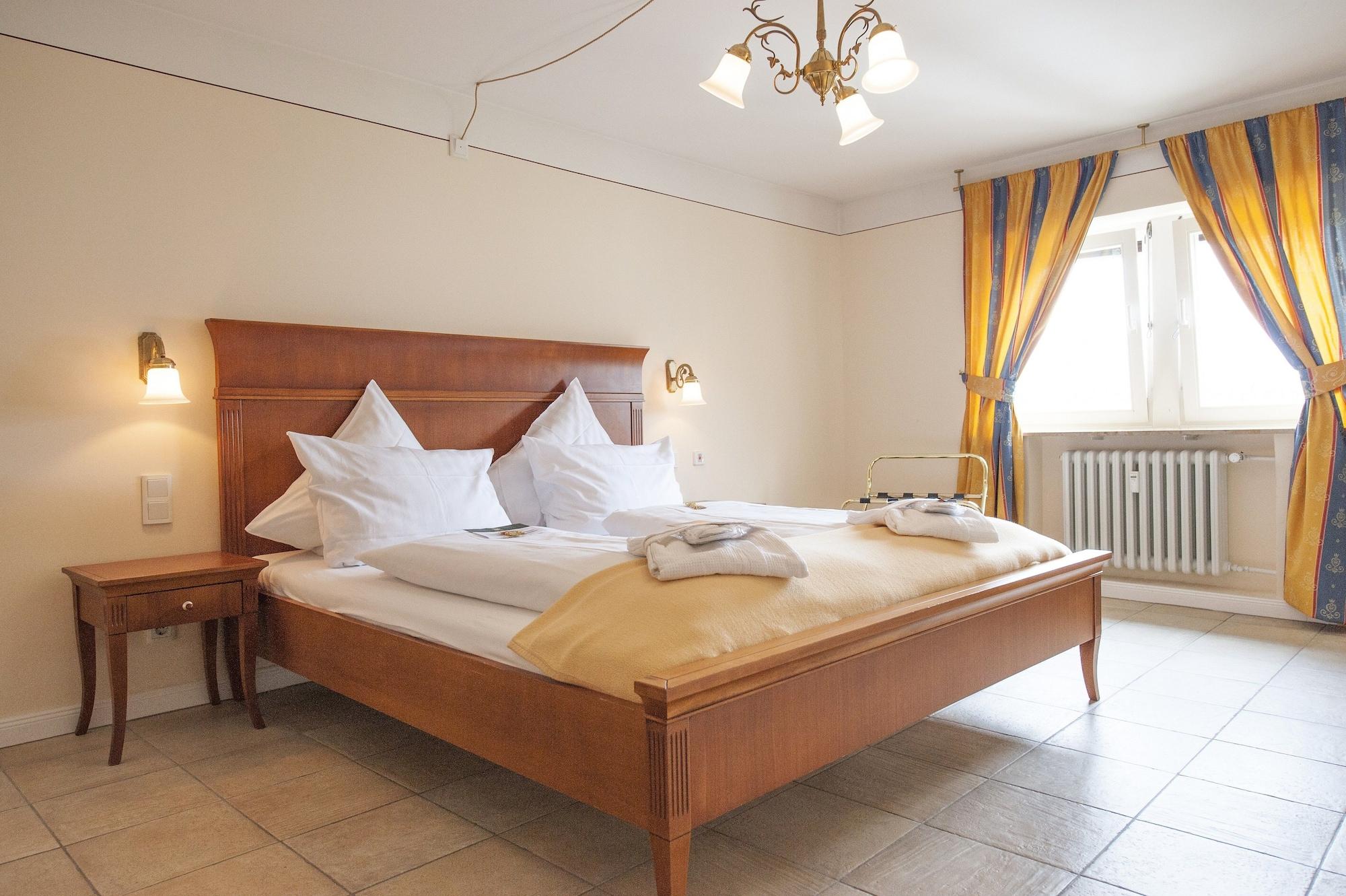 XII Apostel Albergo Cologne Extérieur photo