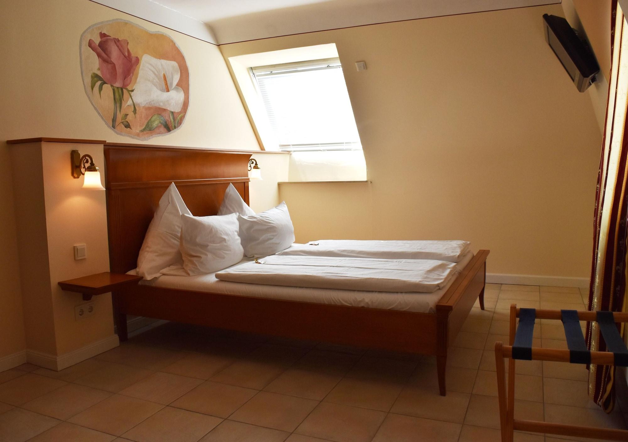 XII Apostel Albergo Cologne Extérieur photo