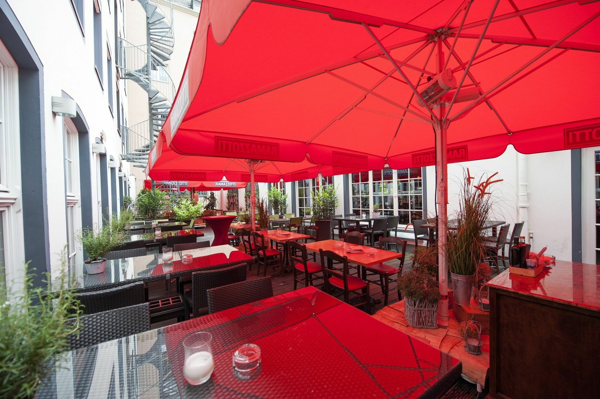 XII Apostel Albergo Cologne Extérieur photo